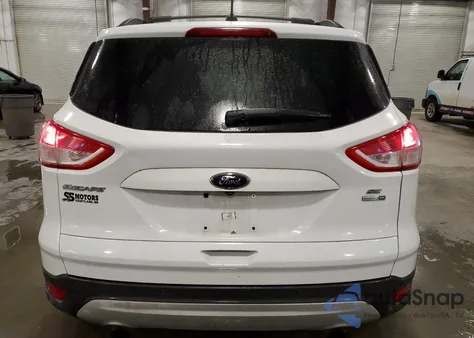 2014 Ford Escape Se z USA, uszkodzony, nr VIN 1FMCU9GX2EUB75337